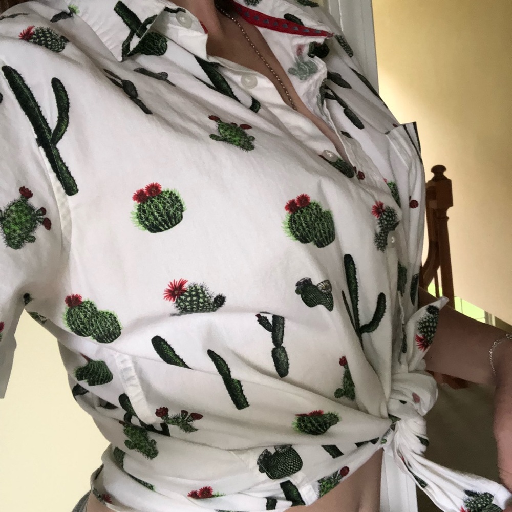 Men’s collared shirt